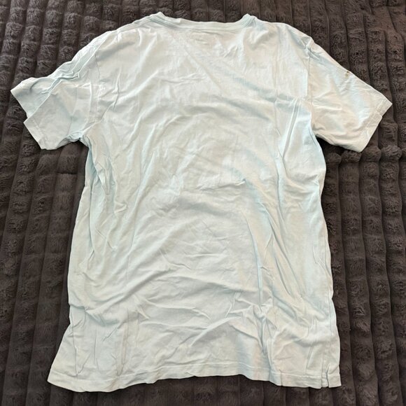 Levi's Graphic T-Shirt - Picture 3 of 3